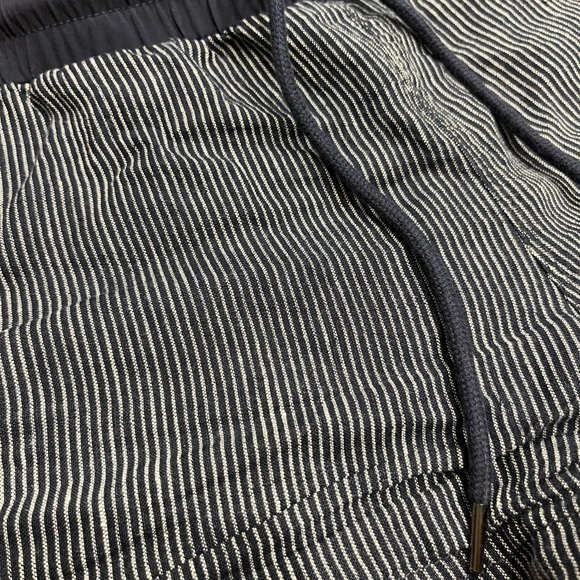 Athleta shorts - Picture 2 of 5